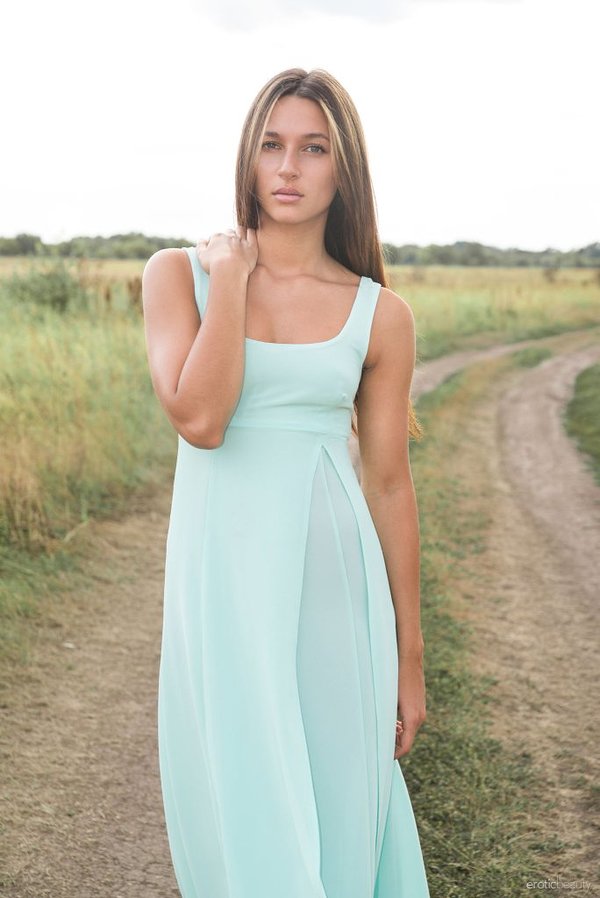 Алиночка, 23